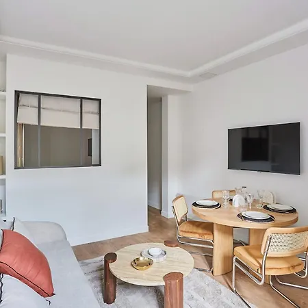 Apartament Charming Flat Jardin Du Luxembourg Montparnasse