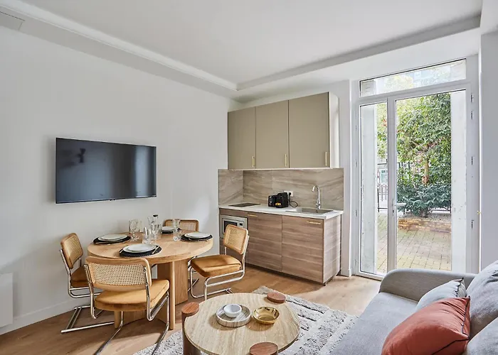Charming Flat Jardin Du Luxembourg Montparnasse Apartman *